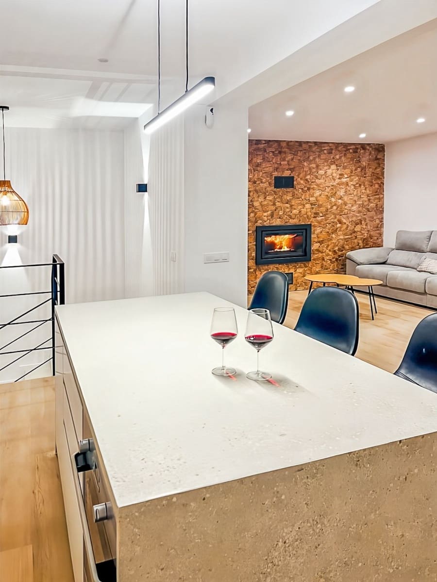 3 slaapkamer Villa te huur in Riogordo met garage - € 2.000 (Ref: 9597273)