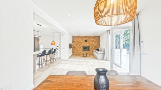 3 slaapkamer Villa te huur in Riogordo met garage - € 2.000 (Ref: 9597273)