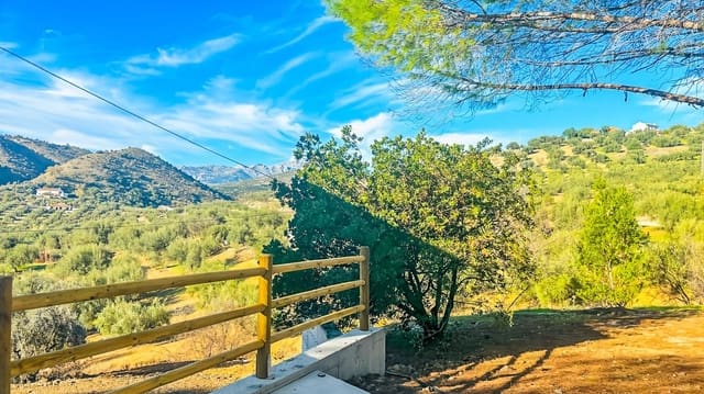 3 slaapkamer Villa te huur in Riogordo met garage - € 2.000 (Ref: 9597273)