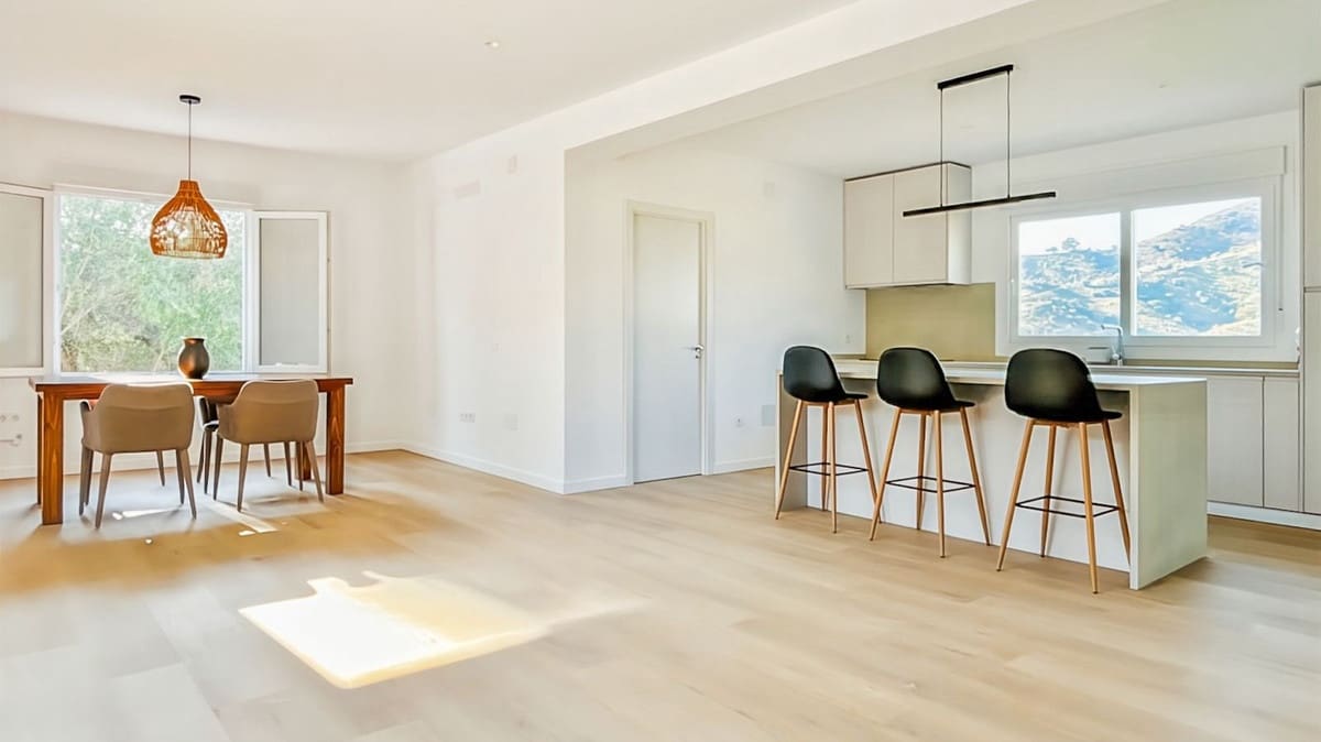 3 slaapkamer Villa te huur in Riogordo met garage - € 2.000 (Ref: 9597273)