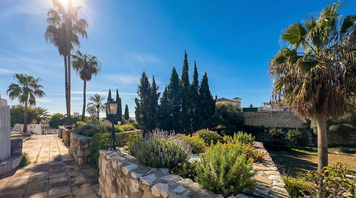 2 Zimmer Bar/Restaurant zu verkaufen in Campo Mijas mit Garage - 525.000 € (Ref: 9622759)