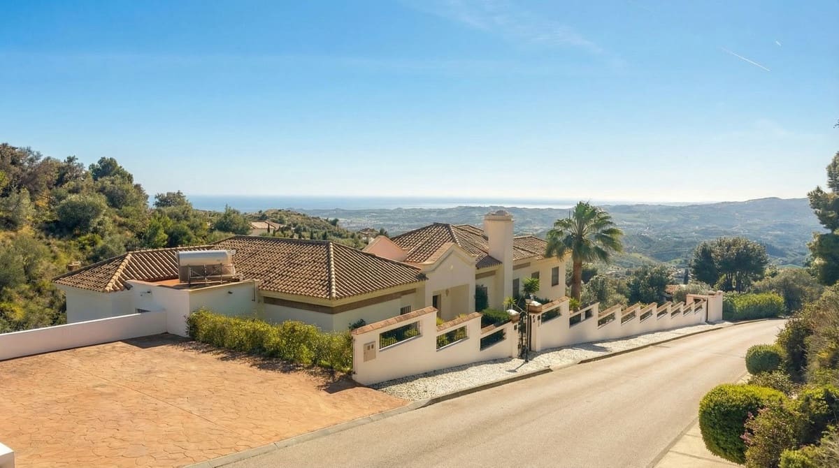 4 chambre Villa/Maison à vendre à Valtocado avec piscine garage - 1 485 000 € (Ref: 9628438)