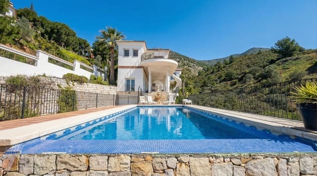 4 slaapkamer Villa te koop in Valtocado, Mijas met zwembad garage - € 1.485.000 (Ref: 9628438)