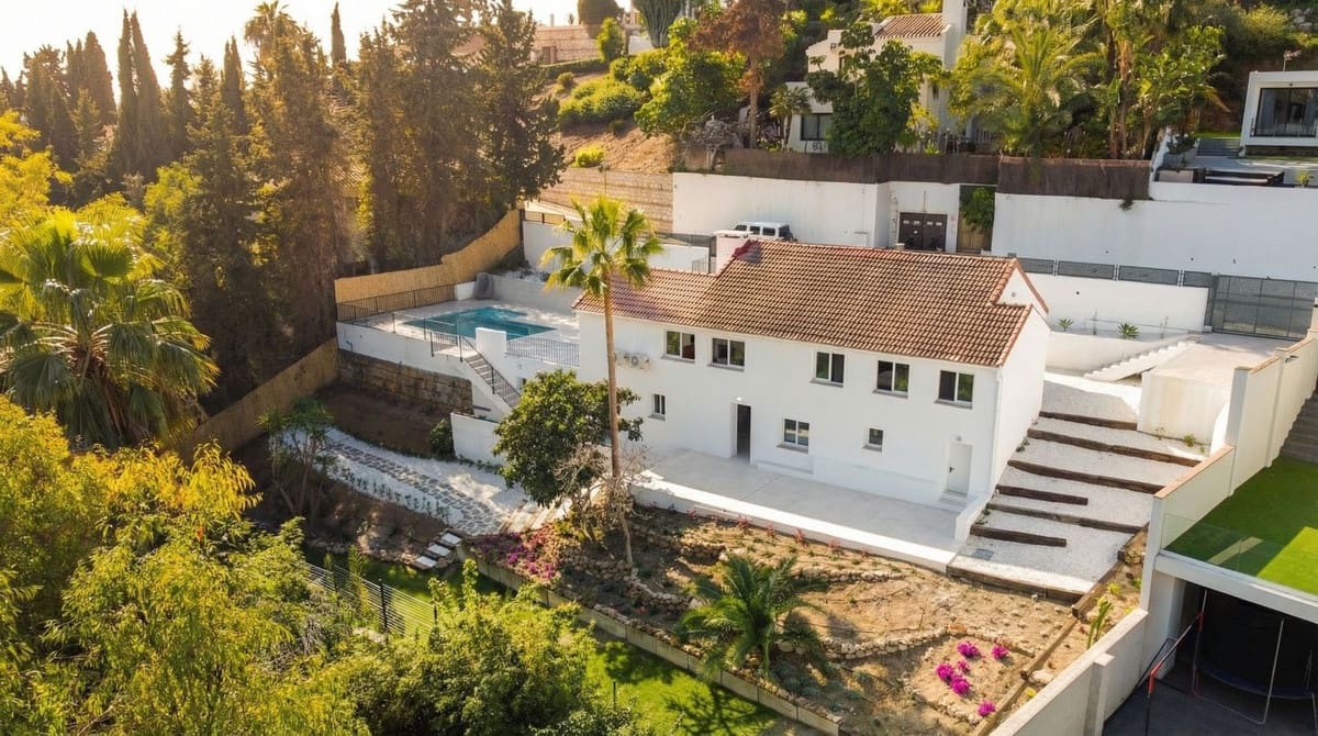 4 bedroom Villa for sale in Campo Mijas with pool garage - € 899,000 (Ref: 9628439)