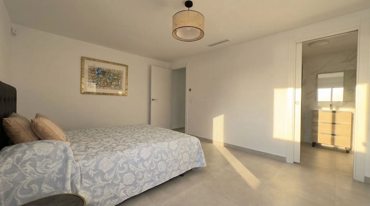 Chalet de 4 habitaciones en Campo Mijas en venta con piscina garaje - 899.000 € (Ref: 9628439)