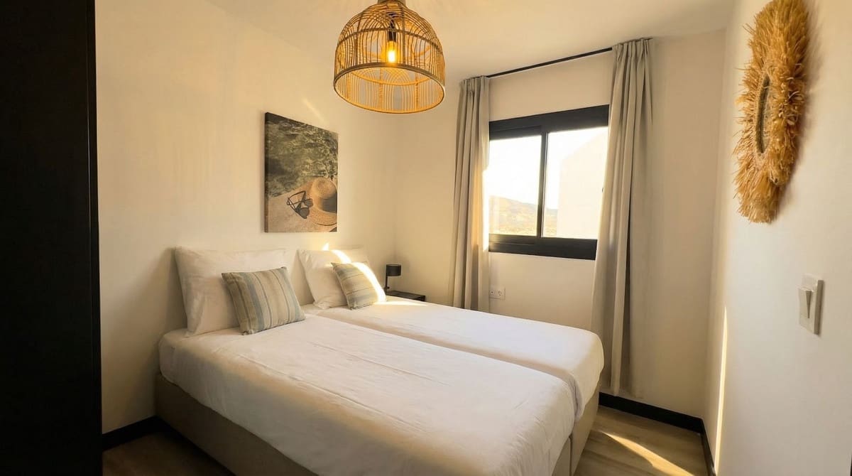 4 bedroom Apartment for sale in Mijas Costa with pool garage - € 465,000 (Ref: 9628440)