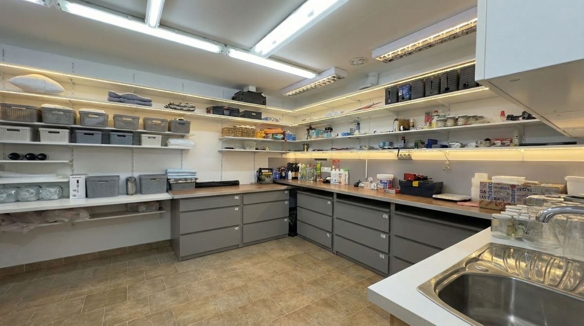 4 sypialnia Willa na sprzedaż w Guaro z basenem garażem - 995 000 € (Ref: 9631862)