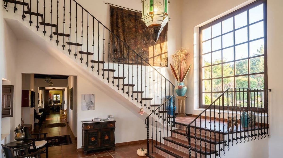 13 sypialnia Finka/Dom wiejski na sprzedaż w Almogia z basenem - 2 200 000 € (Ref: 9685256)