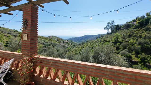 4 soverom Villa til salgs i Cómpeta med svømmebasseng garasje - € 446 000 (Ref: 9697881)