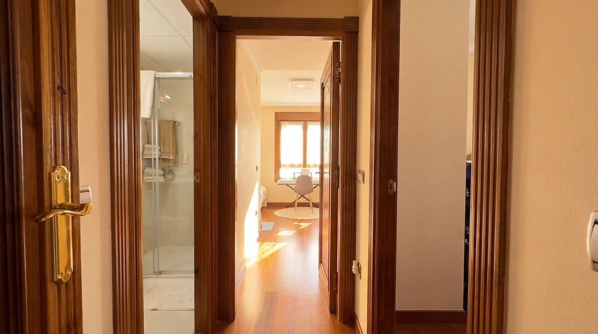 4 soveværelse Lejlighed til salg i Ronda med garage - € 370.000 (Ref: 9742995)