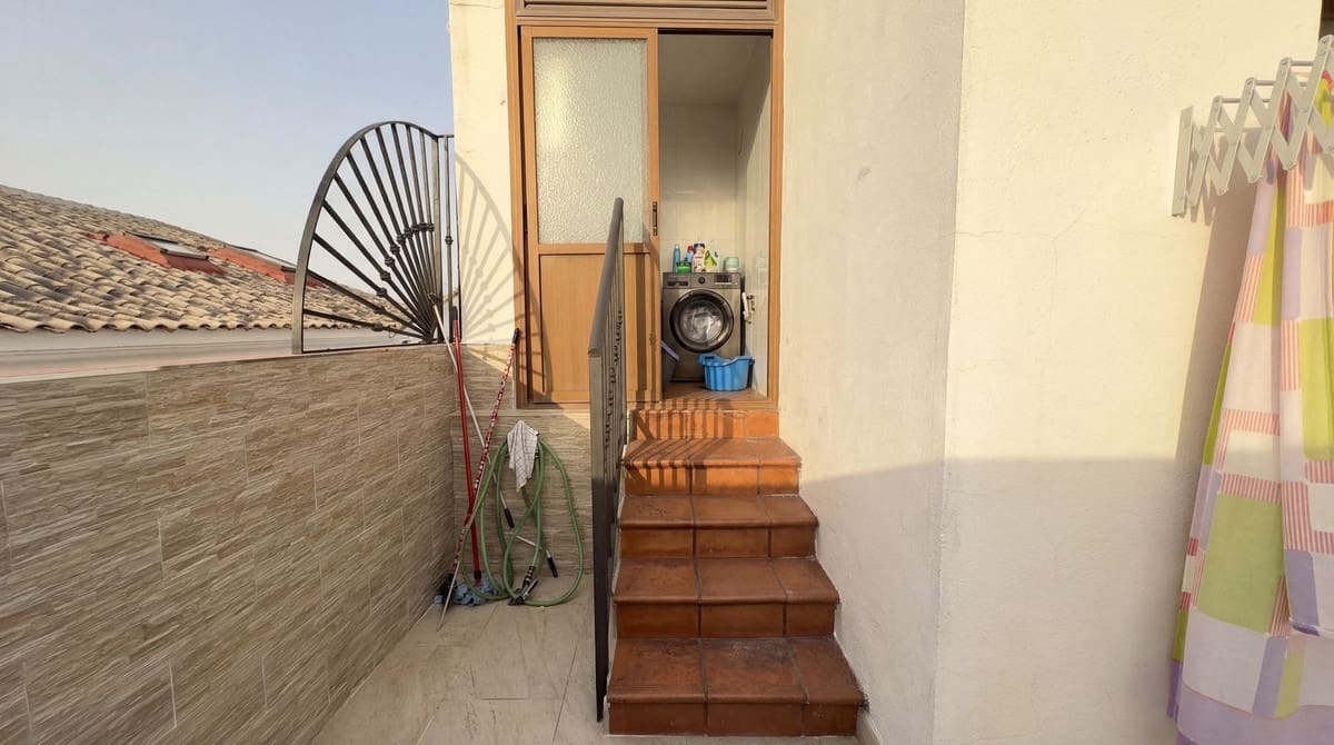 4 soveværelse Lejlighed til salg i Ronda med garage - € 370.000 (Ref: 9742995)