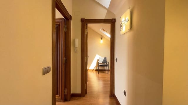 4 sypialnia Apartament na sprzedaż w Ronda z garażem - 370 000 € (Ref: 9742995)