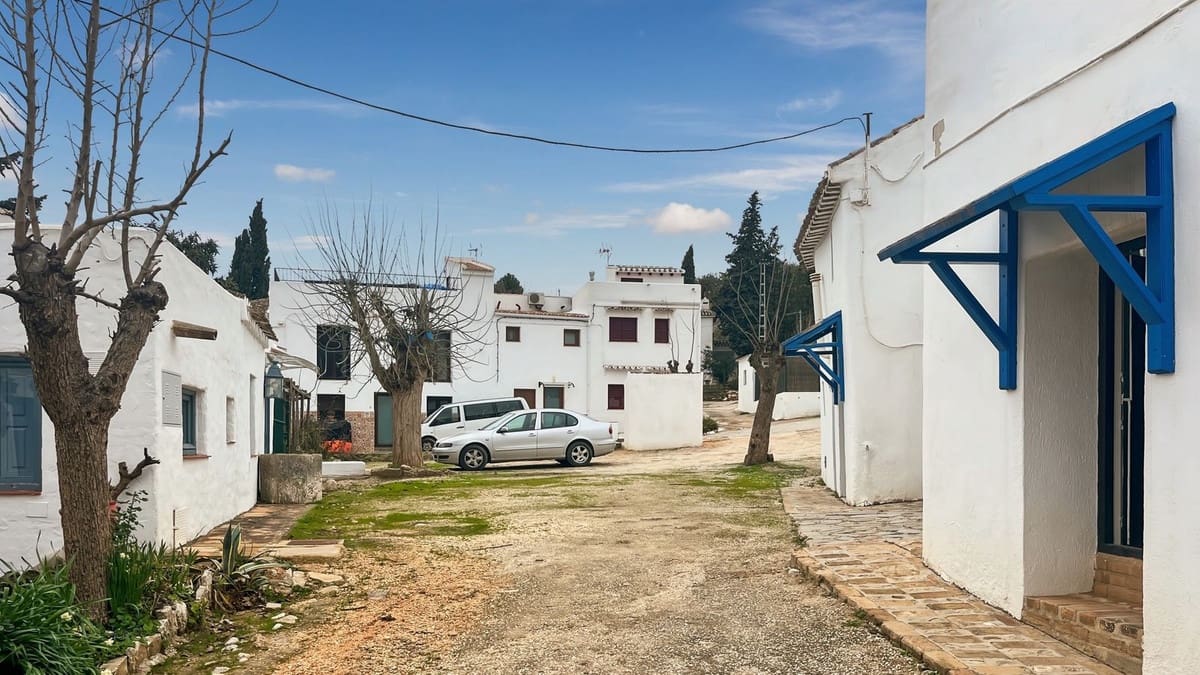 3 slaapkamer Huis te koop in Villanueva del Rosario - € 198.500 (Ref: 9785034)