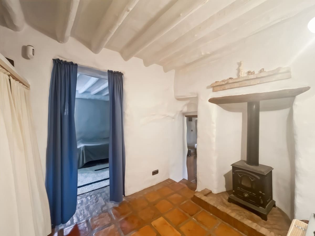 3 slaapkamer Huis te koop in Villanueva del Rosario - € 198.500 (Ref: 9785034)