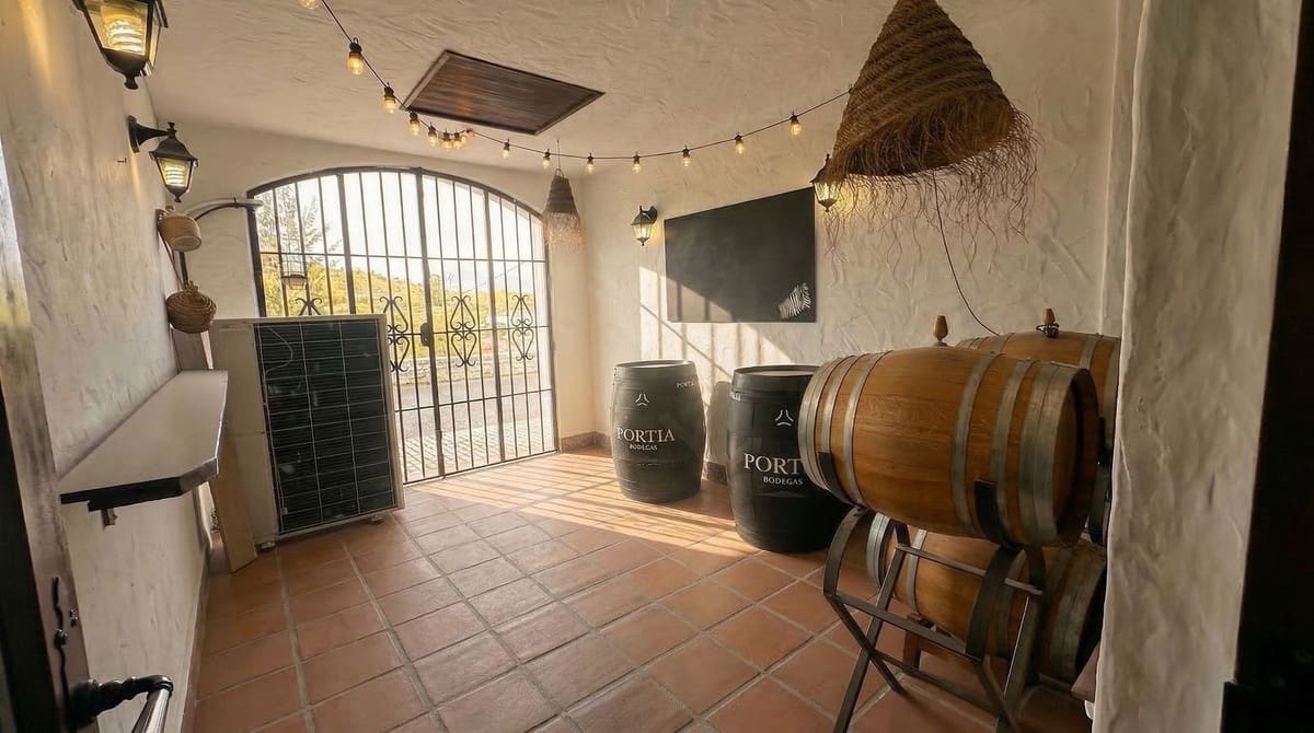 Restaurant/Bar til salg i Coin - € 69.500 (Ref: 9793692)