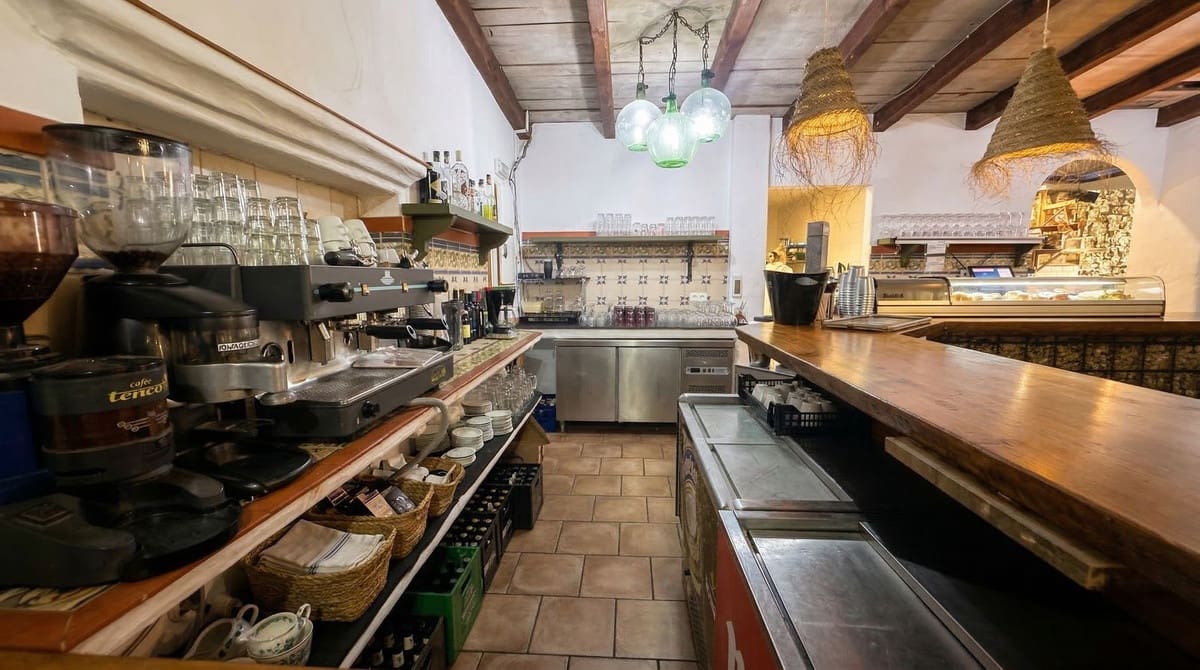 Bar/Restaurant zu vermieten in Coin mit Garage - 500 € (Ref: 9793693)