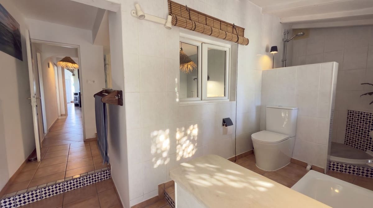 5 sypialnia Willa na sprzedaż w Alhaurin de la Torre z basenem - 645 000 € (Ref: 9793694)