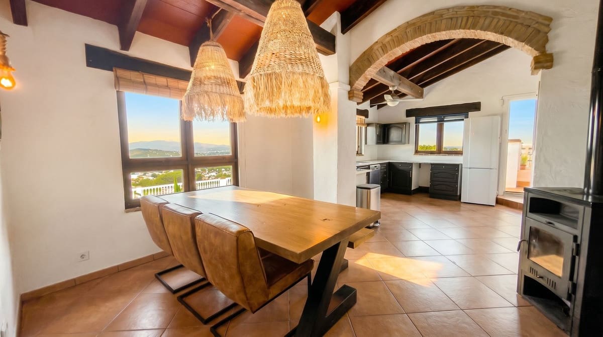 5 sypialnia Willa na sprzedaż w Alhaurin de la Torre z basenem - 645 000 € (Ref: 9793694)