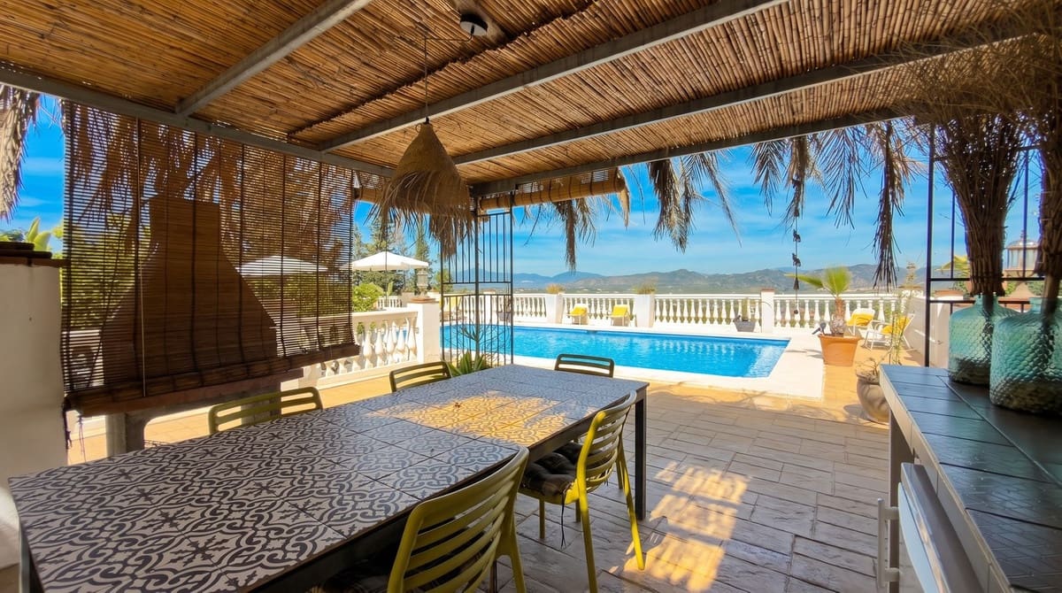 5 sypialnia Willa na sprzedaż w Alhaurin de la Torre z basenem - 645 000 € (Ref: 9793694)