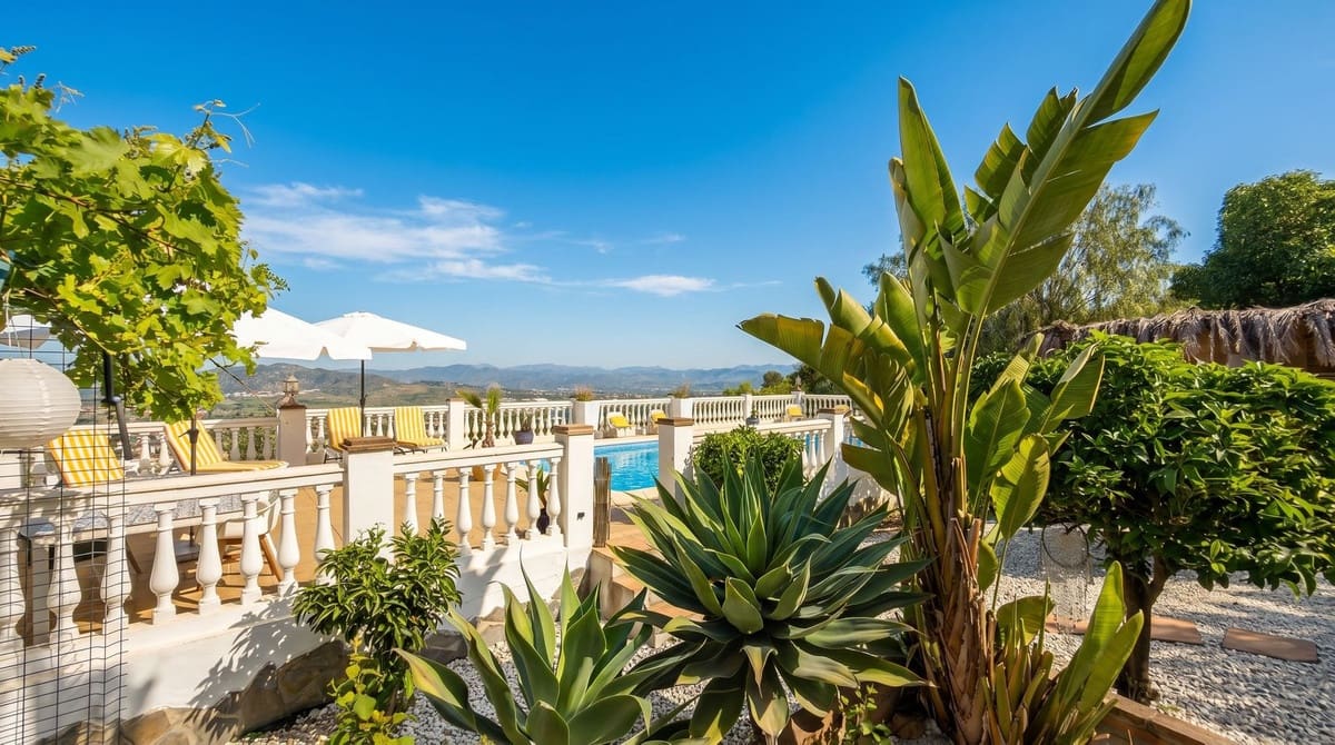 5 sypialnia Willa na sprzedaż w Alhaurin de la Torre z basenem - 645 000 € (Ref: 9793694)