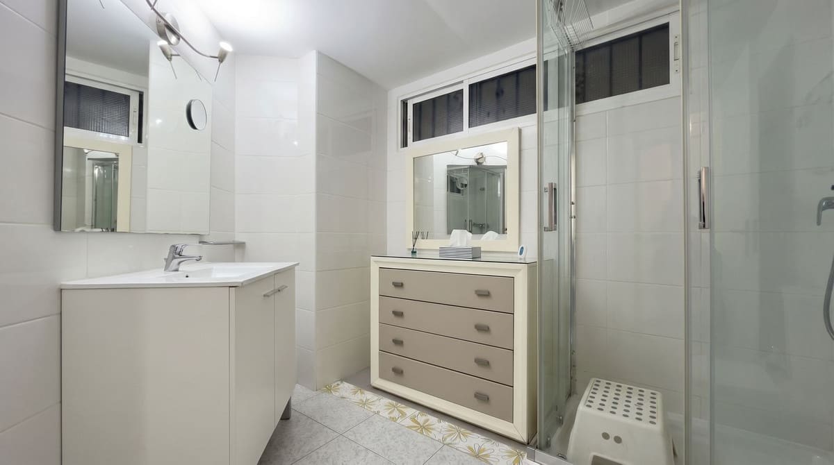 2 sovrum Lägenhet till salu i Fuengirola - 335 000 € (Ref: 9795727)