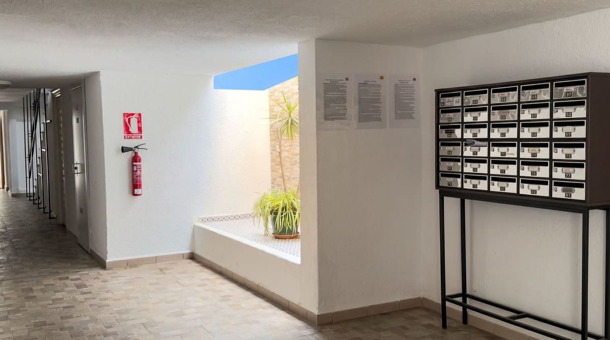 2 sovrum Lägenhet till salu i Fuengirola - 335 000 € (Ref: 9795727)