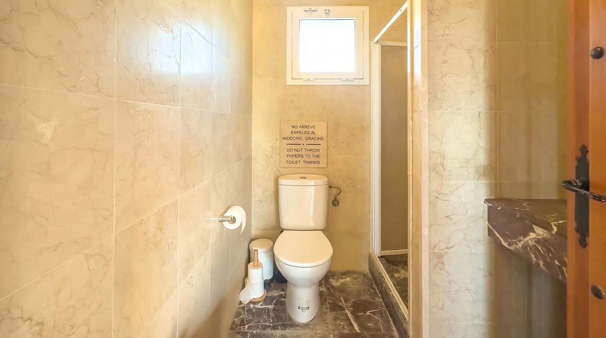 2 sovrum Finca/Hus på landet till salu i Coin med pool garage - 250 000 € (Ref: 9803768)