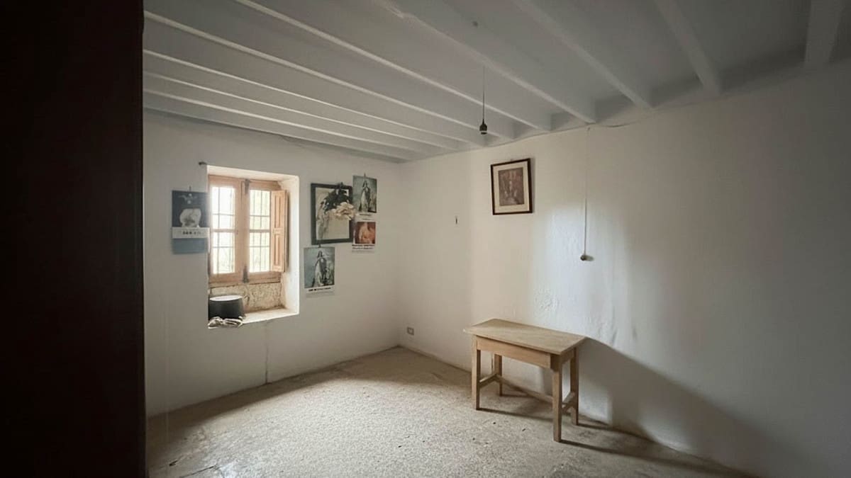 4 slaapkamer Huis te koop in Colmenar - € 125.000 (Ref: 9814766)