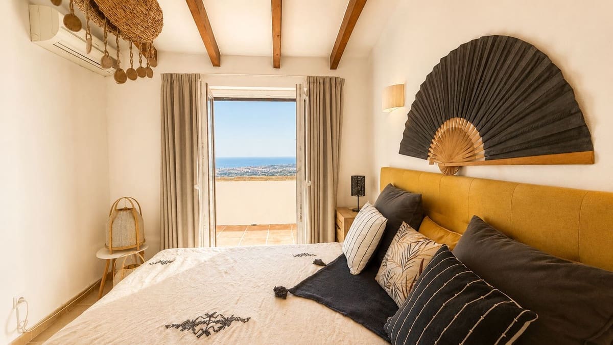 2 makuuhuone Omakotitalo myytävänä paikassa Mijas mukana uima-altaan - 375 000 € (Ref: 9824742)