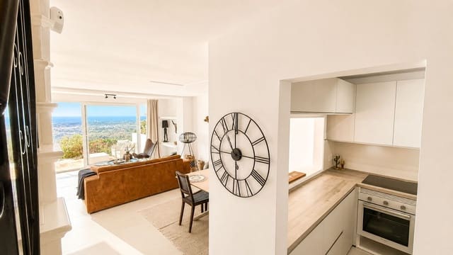2 sovrum Hus till salu i Mijas med pool - 339 000 € (Ref: 9824742)