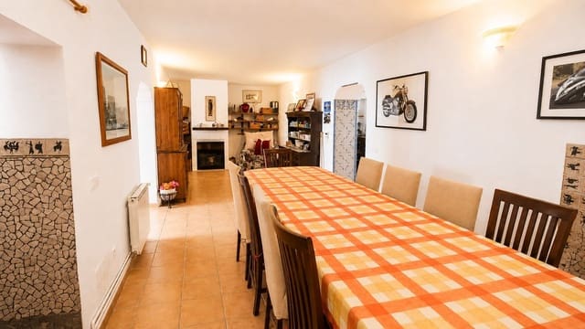 6 chambre Maison de Ville à vendre à Tolox - 260 000 € (Ref: 9883609)