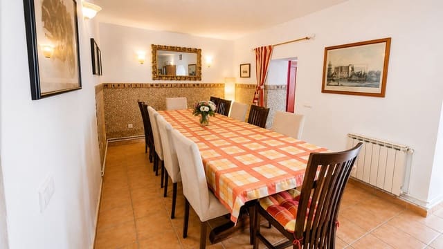 6 chambre Maison de Ville à vendre à Tolox - 260 000 € (Ref: 9883609)