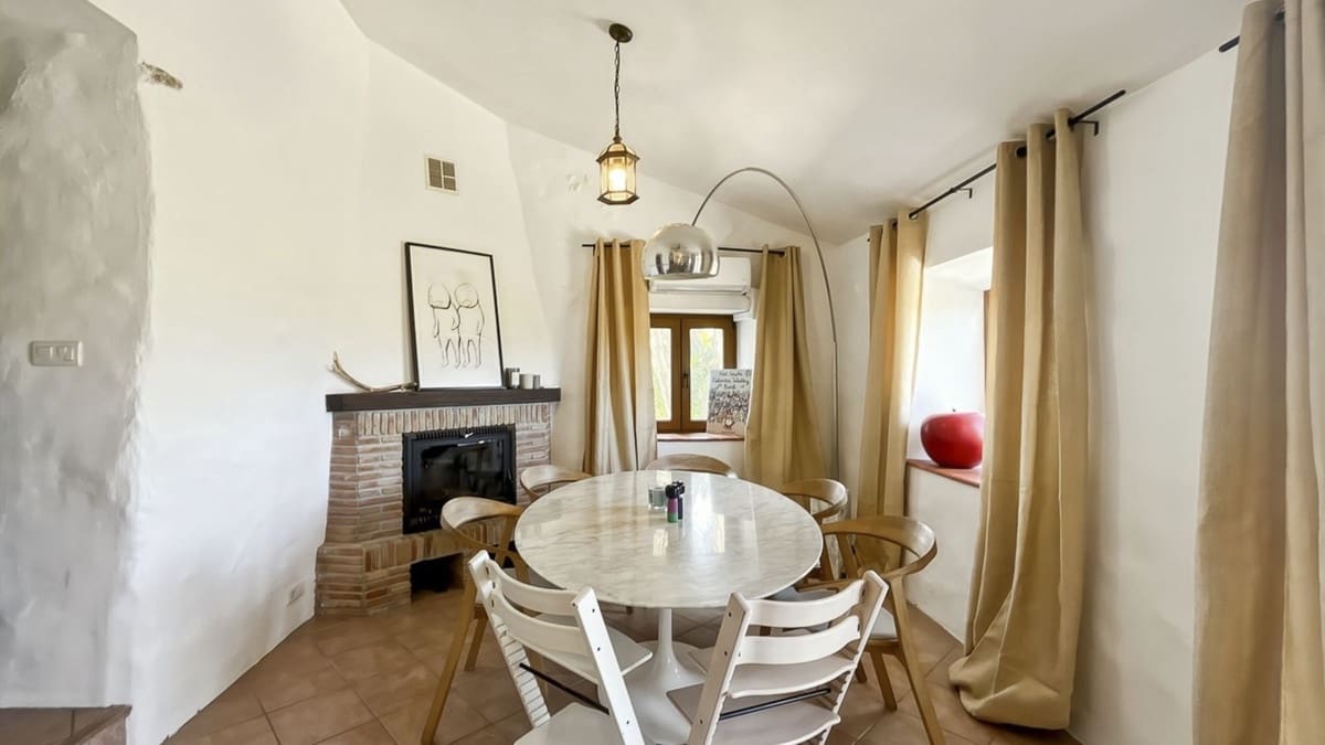 8 bedroom Finca/Country House for sale in Casabermeja with pool garage - € 895,000 (Ref: 9895293)