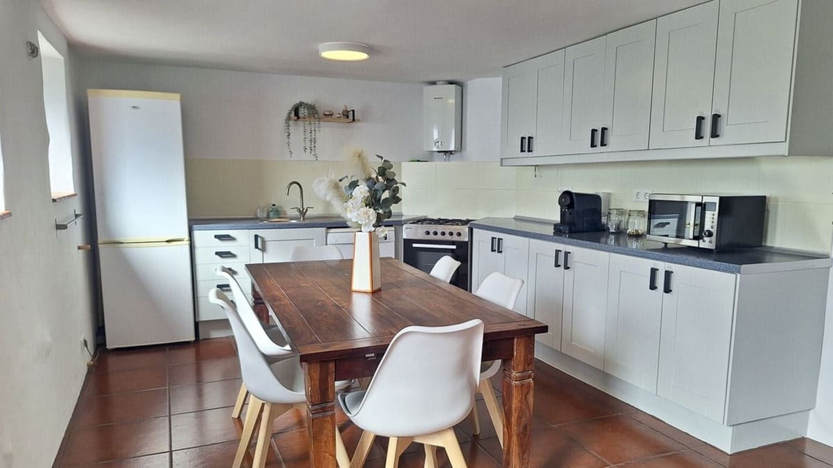 8 bedroom Finca/Country House for sale in Casabermeja with pool garage - € 895,000 (Ref: 9895293)