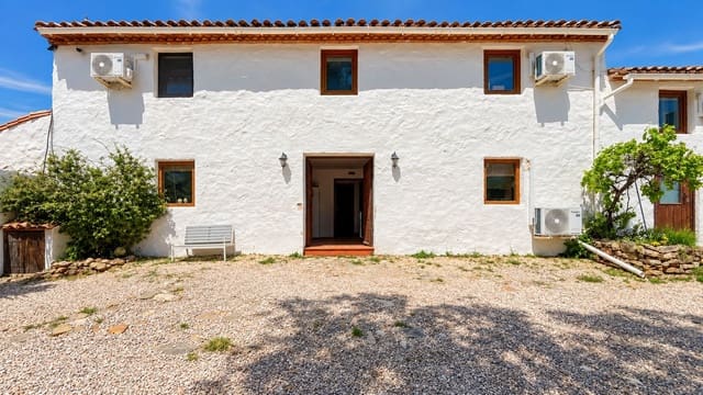 Finca/Casa Rural de 8 habitaciones en Casabermeja en venta con piscina garaje - 849.000 € (Ref: 9895293)
