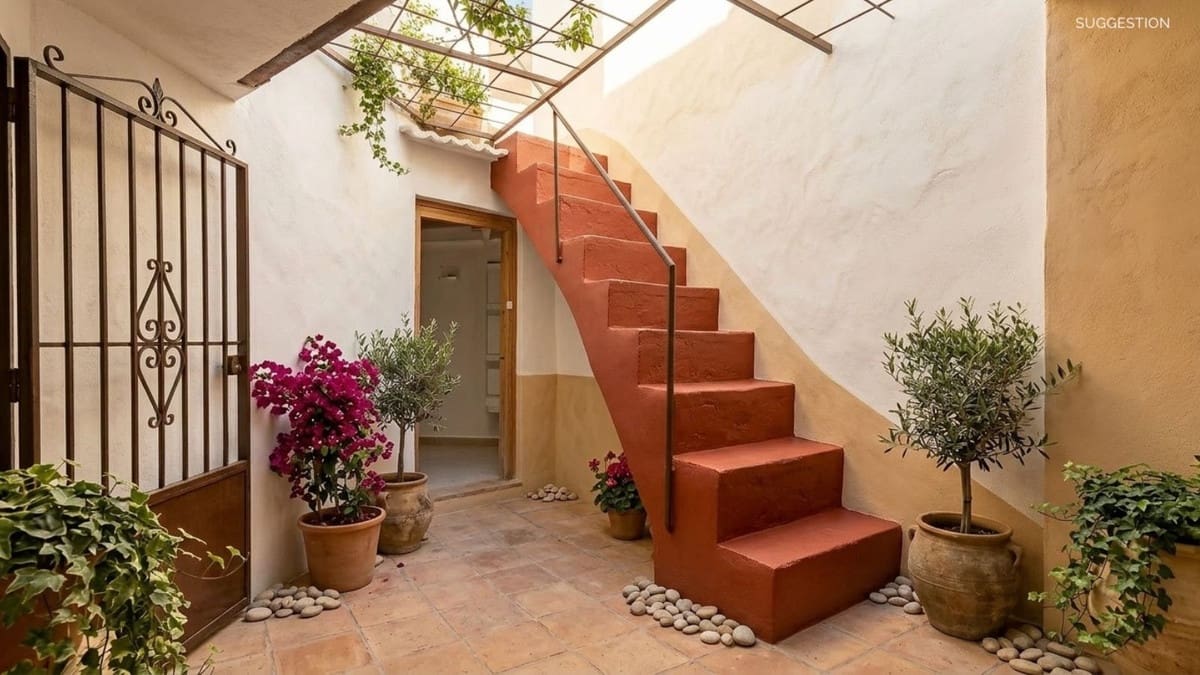 Casa de 2 habitaciones en Ojen en venta - 110.000 € (Ref: 9902145)