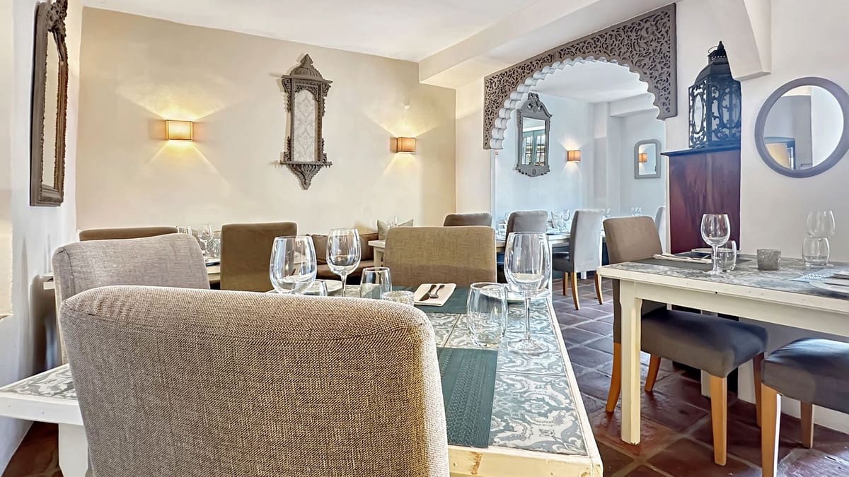 4 sypialnia Restauracja lub bar do wynajęcia w Alhaurin el Grande - 3 000 € (Ref: 9905287)