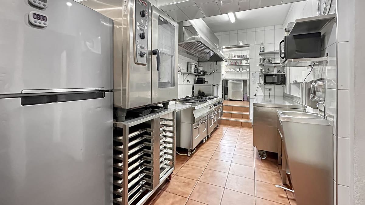 4 sypialnia Restauracja lub bar do wynajęcia w Alhaurin el Grande - 3 000 € (Ref: 9905287)