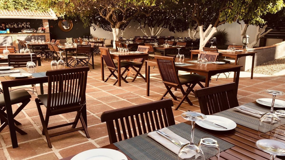 4 sypialnia Restauracja lub bar do wynajęcia w Alhaurin el Grande - 3 000 € (Ref: 9905287)