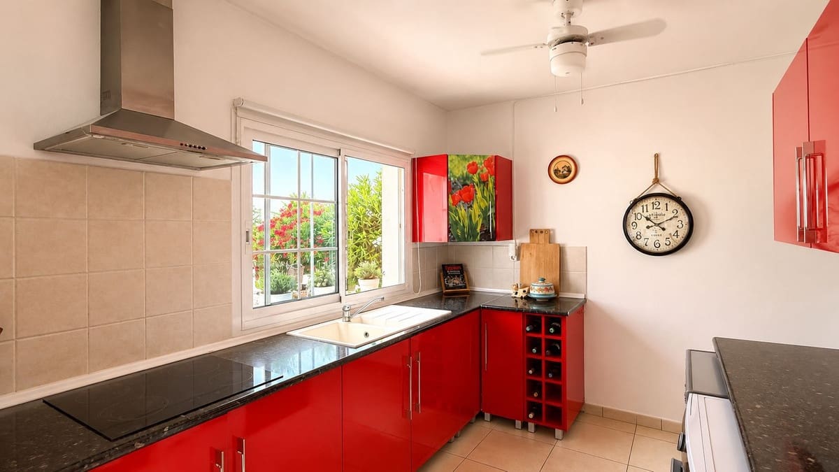4 soveværelse Finca/Landehus til salg i Alhaurin el Grande med swimmingpool garage - € 650.000 (Ref: 9928233)