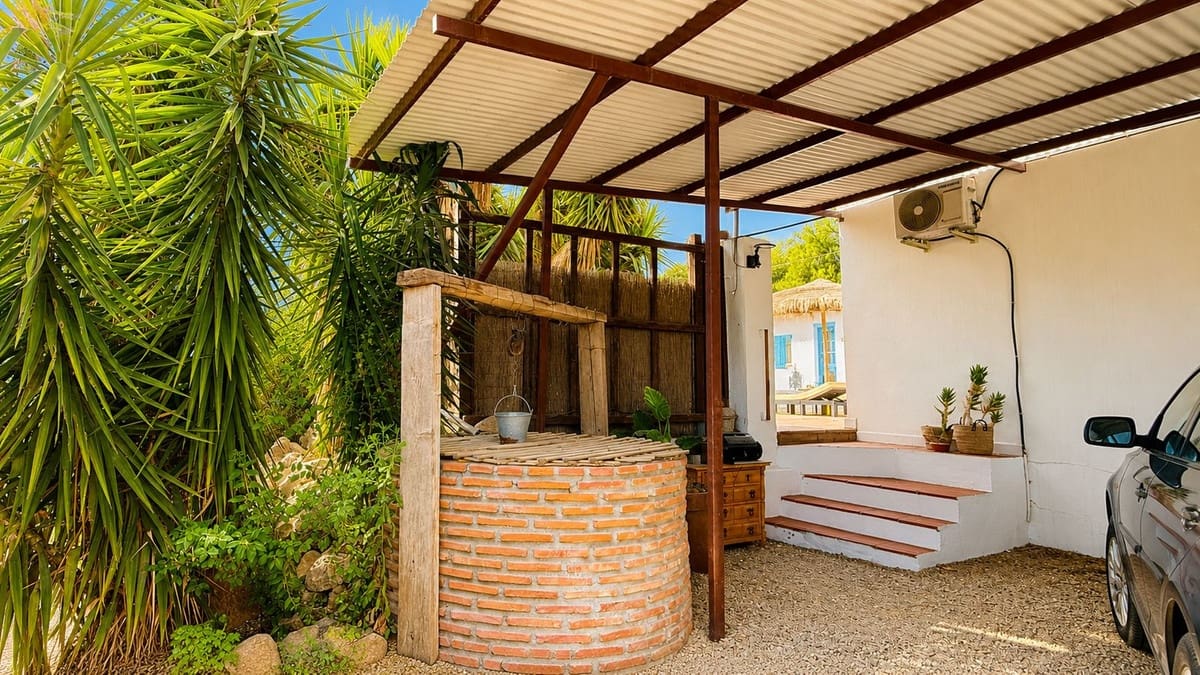 4 soveværelse Finca/Landehus til salg i Alhaurin el Grande med swimmingpool garage - € 650.000 (Ref: 9928233)