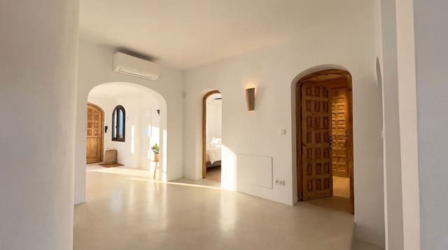 5 soveværelse Finca/Landehus til salg i Alhaurín el Grande med swimmingpool garage - € 2.150.000 (Ref: 9932449)