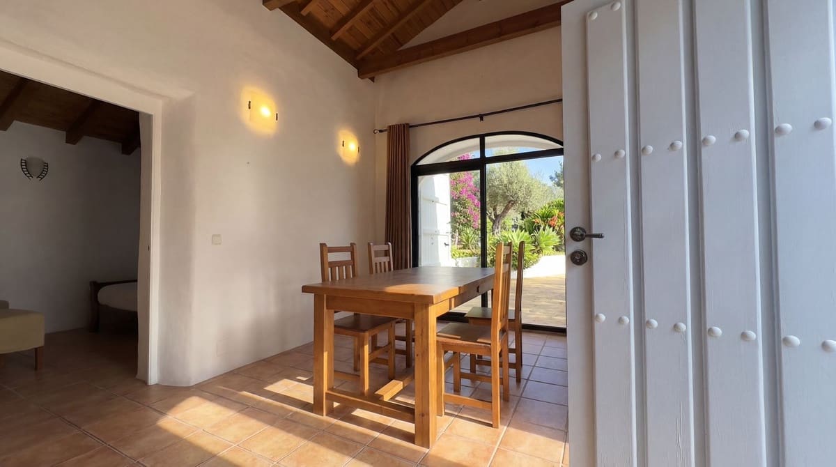 5 soveværelse Finca/Landehus til salg i Alhaurin el Grande med swimmingpool garage - € 2.150.000 (Ref: 9932449)