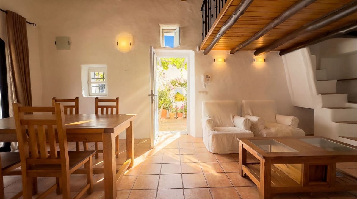 5 soveværelse Finca/Landehus til salg i Alhaurin el Grande med swimmingpool garage - € 2.150.000 (Ref: 9932449)