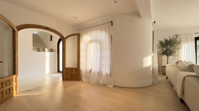 5 soveværelse Finca/Landehus til salg i Alhaurín el Grande med swimmingpool garage - € 2.150.000 (Ref: 9932449)