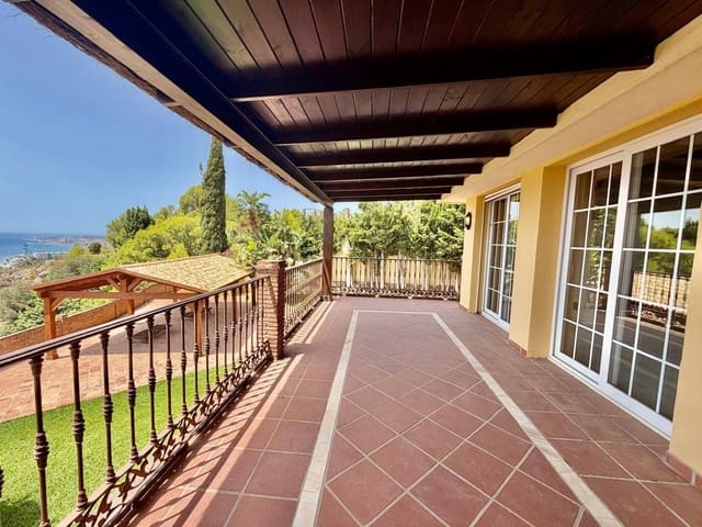 5 camera da letto Villa in vendita in Benalmádena pueblo, Benalmádena con piscina garage - 1.795.000 € (Rif: 10133564)
