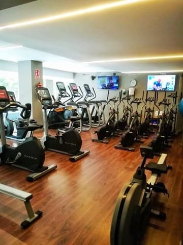 Negocio de 5 habitaciones en Arroyo de la Miel, Benalmádena en venta - 675.000 € (Ref: 10133565)