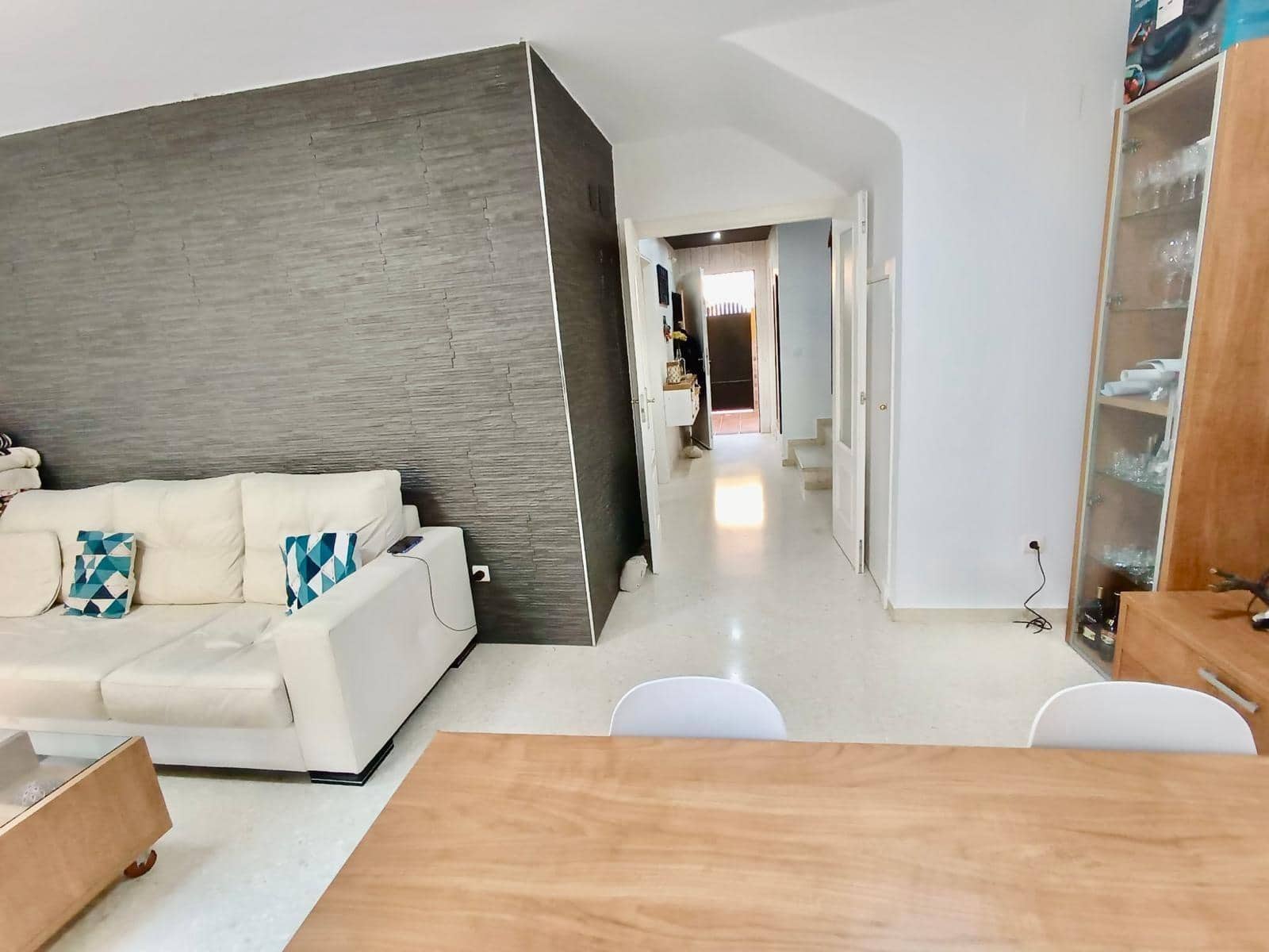 4 Zimmer Reihenhaus zu verkaufen in Alhaurin de la Torre mit Garage - 360.000 € (Ref: 10133567)