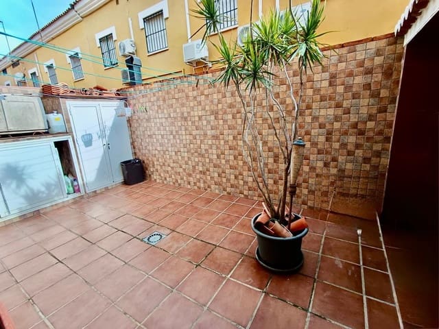 4 Zimmer Reihenhaus zu verkaufen in Alhaurín de la Torre mit Garage - 360.000 € (Ref: 10133567)