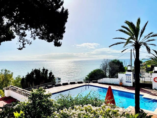 2 makuuhuone Rivitalo myytävänä paikassa Torremuelle, Benalmádena mukana uima-altaan - 412 000 € (Ref: 10133568)